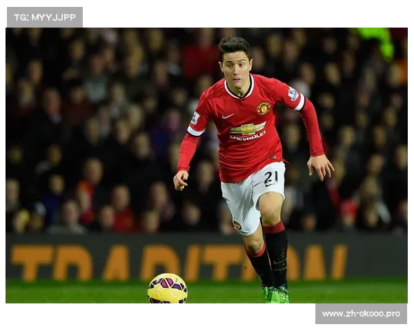 费莱尼在曼联的踢球位置